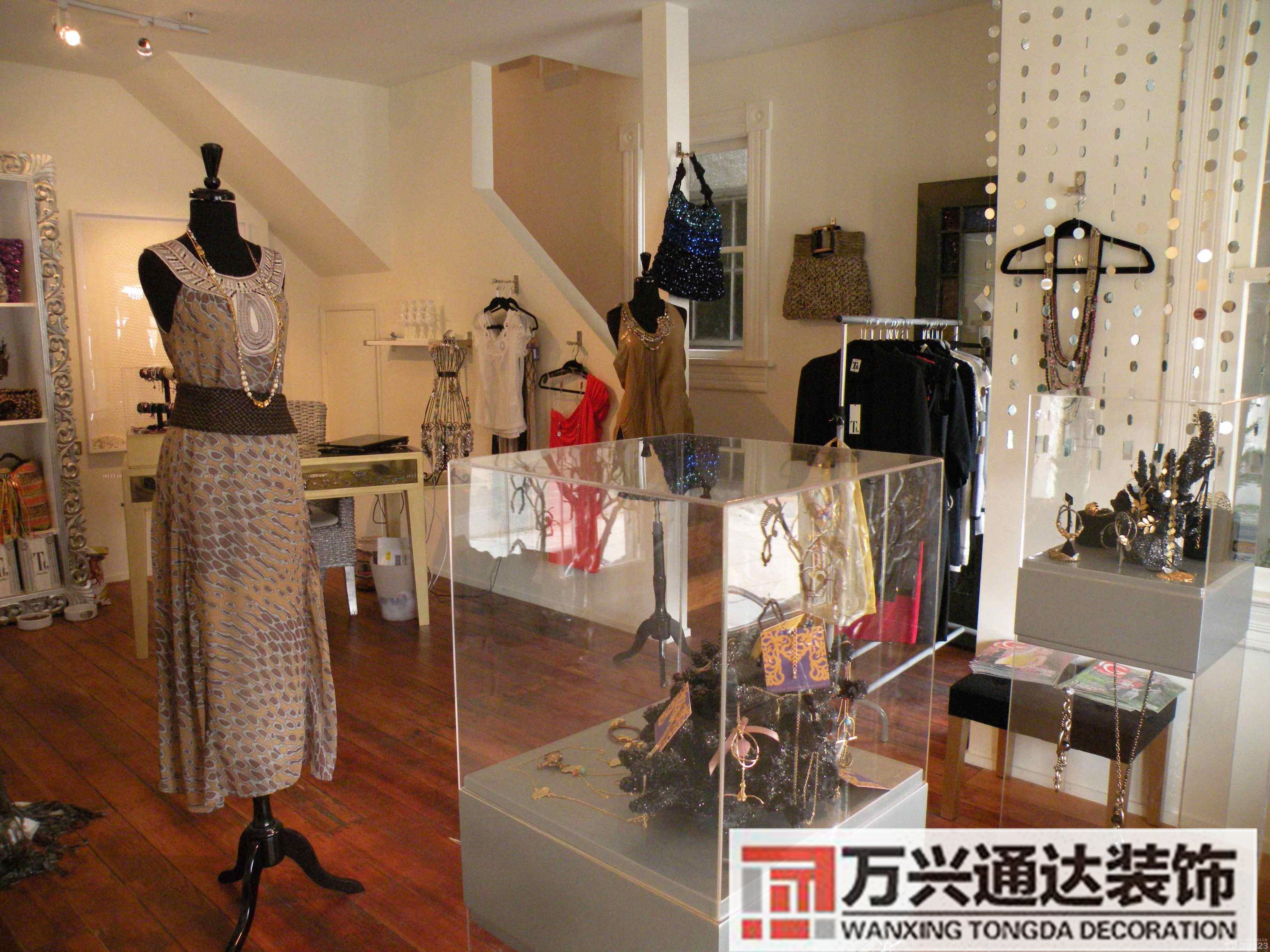 女服裝店裝修女服裝店裝修效果圖大全2020圖片