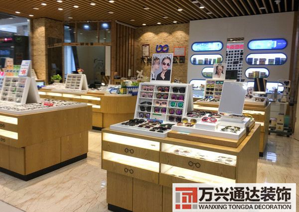 眼鏡店裝修貼吧眼鏡店修眼鏡框嗎